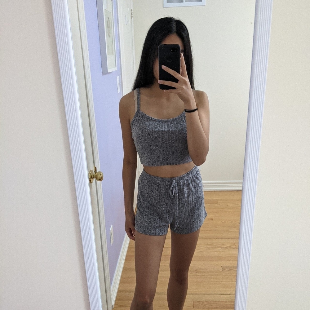 Salt and paper lounge wear set